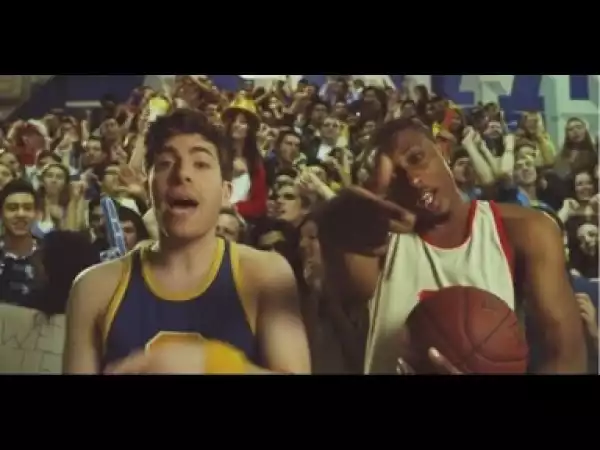 Video: Hoodie Allen - Fame Is For Assholes (feat. Chiddy)